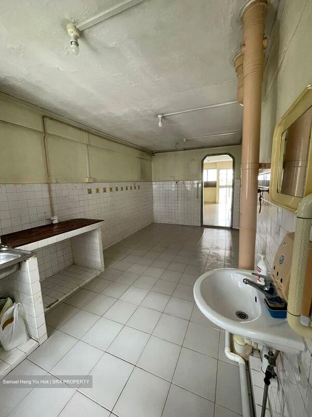 Blk 20 Hougang View (Hougang), HDB 3 Rooms #576889051